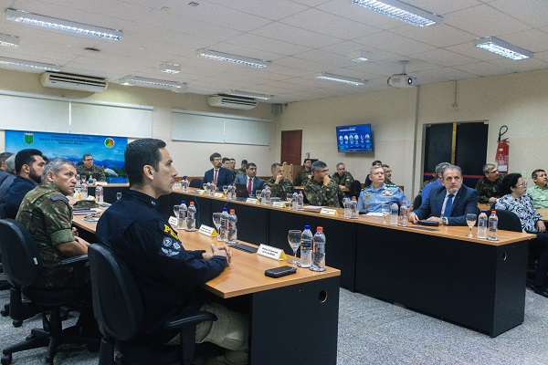 Conferência regional de segurança e defesa do CMO 2